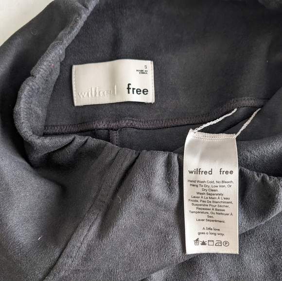 Aritzia Wilfred Free Daria Pant, Dark Charcoal Suede - Picture 3 of 4